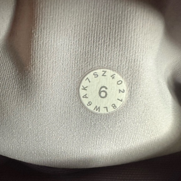 Lululemon Speed Up Crop 21" Shadowed Smoked Mullberry - Picture 4 of 4